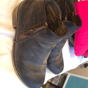 Steve Madden booties